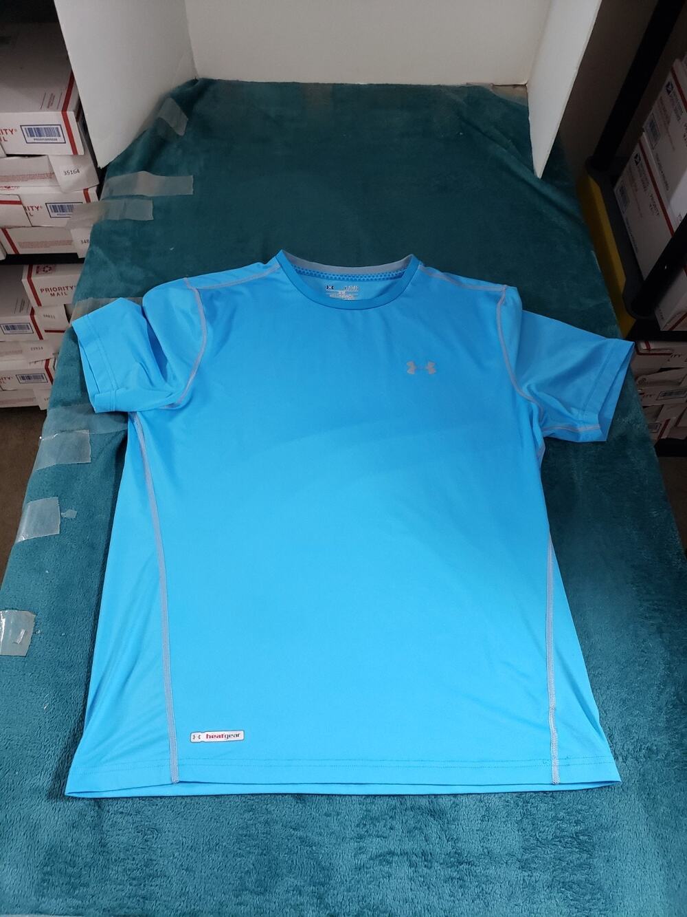Under Armour Shirt Size Extra Large Men Blue Short Sleeves Fitted Heat Gear